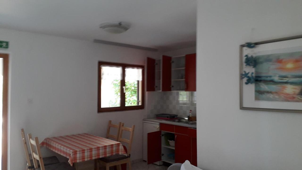 Ližnjan Apartmani Mia מראה חיצוני תמונה