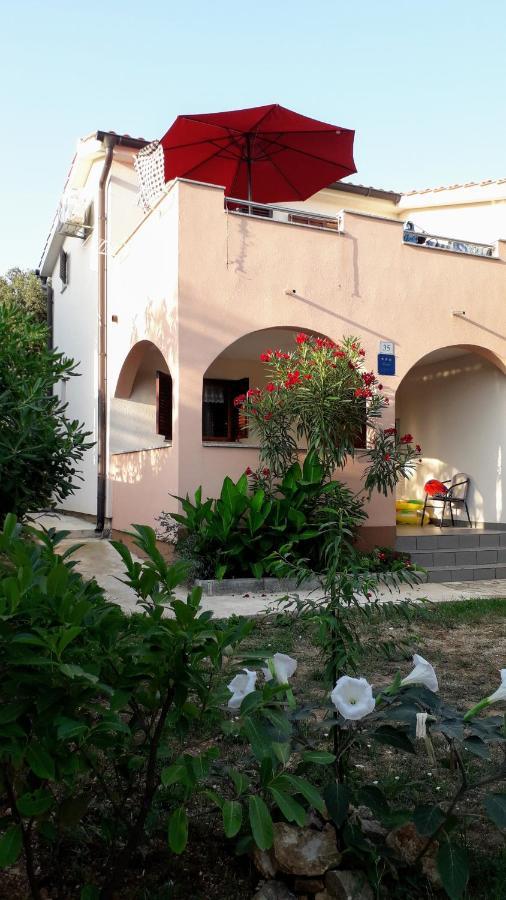 Ližnjan Apartmani Mia מראה חיצוני תמונה