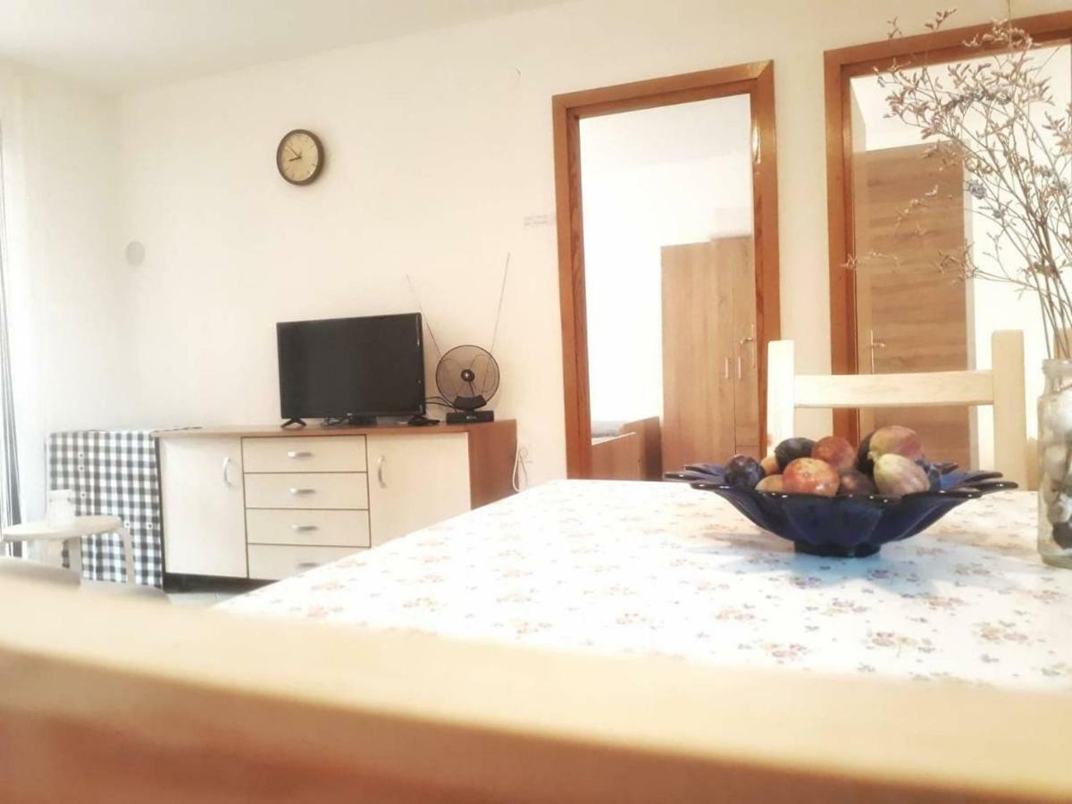 Ližnjan Apartmani Mia מראה חיצוני תמונה