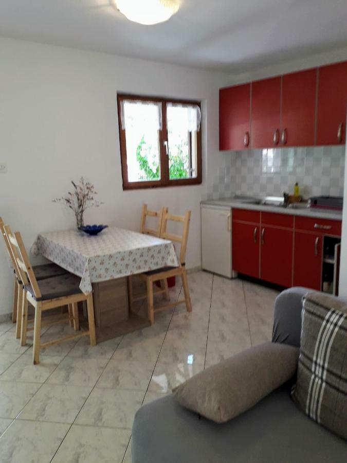Ližnjan Apartmani Mia מראה חיצוני תמונה