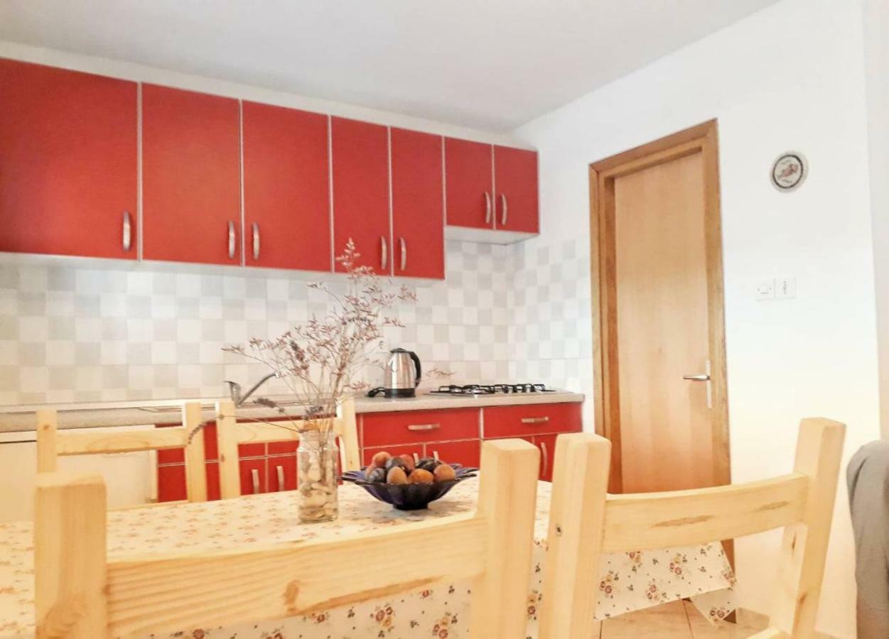 Ližnjan Apartmani Mia מראה חיצוני תמונה