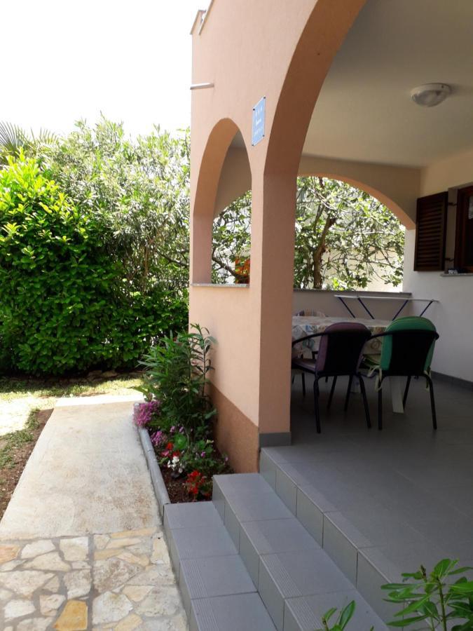 Ližnjan Apartmani Mia מראה חיצוני תמונה