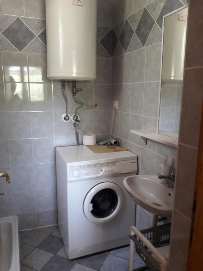 Ližnjan Apartmani Mia מראה חיצוני תמונה